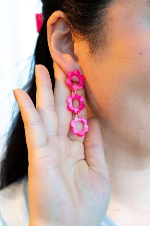 Delilah Earrings - Hot Pink